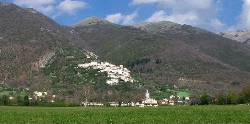 sfondo campi di norcia