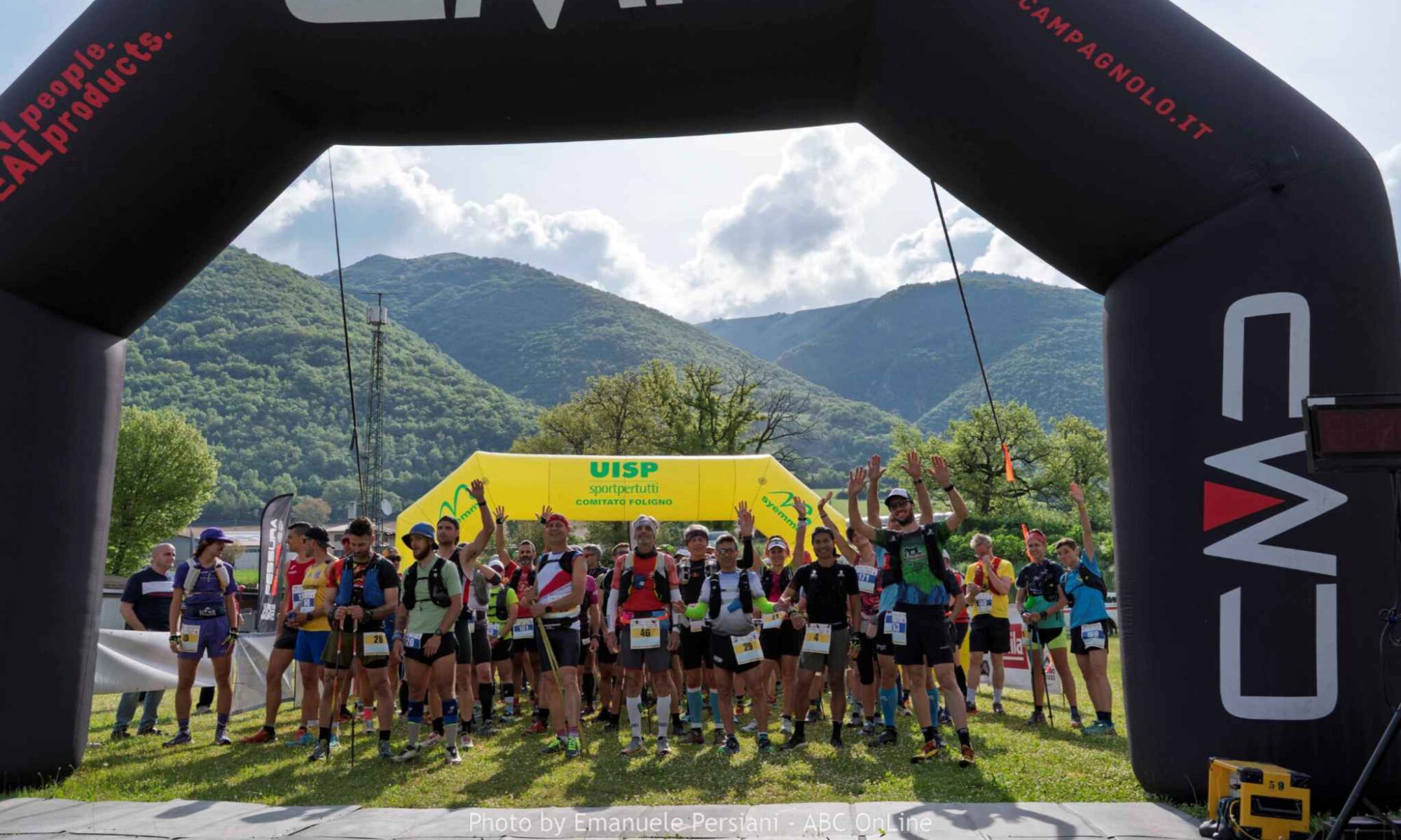 01 campi ultratrail 2025 partenza sony (32)_ps